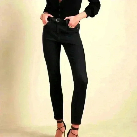Banana Republic Mid-Rise Skinny Jean - Picture 2 of 7